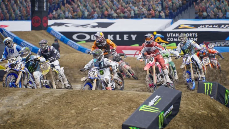 Monster Energy Supercross 5 - PlayStation 5