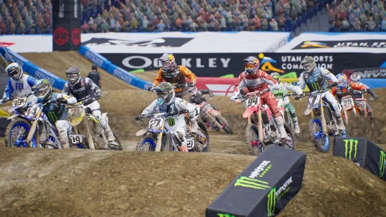 Monster Energy Supercross 5 - XBOX SERIES X / XBOX ONE